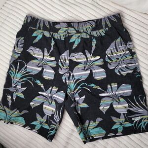 Speedo Medium Tropical Plumeria Swim‎ Shorts Vibrant, Quick-Dry Comfort Beach
